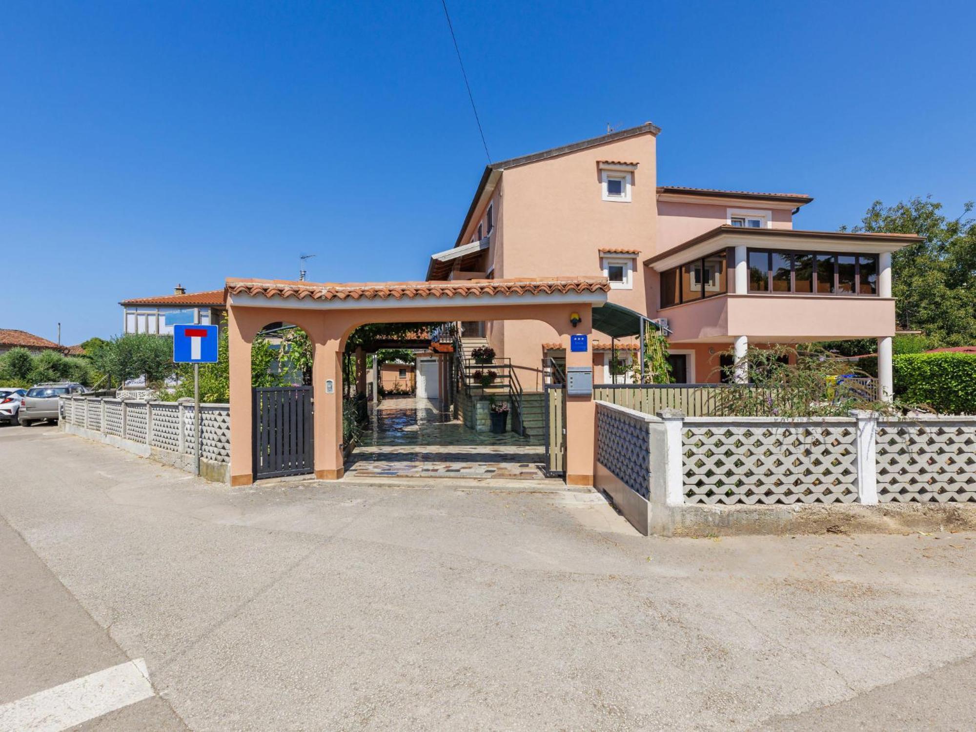 Apartment Bumbak By Interhome ウマグ エクステリア 写真